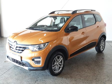 2022-Renault-Triber-10-Intens-Auto_2