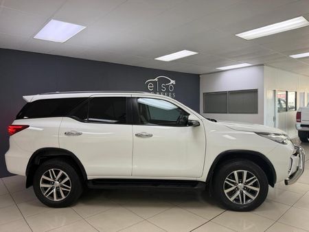 2020-Toyota-Fortuner-28-GD-6-Epic-Auto_6
