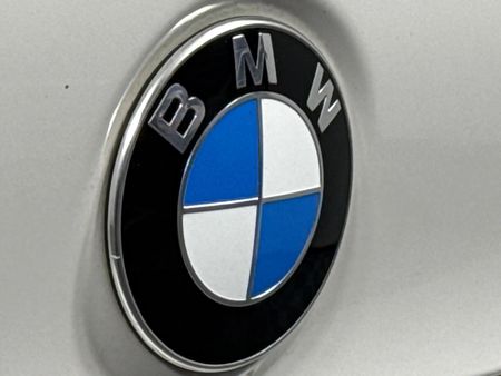 2019-BMW-X1-sDrive18i_11