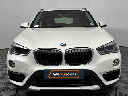 2019-BMW-X1-sDrive18i_15