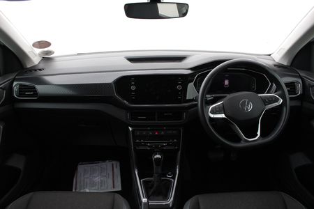 2022-Volkswagen-T-Cross-15-TSI-R-Line-Auto_1