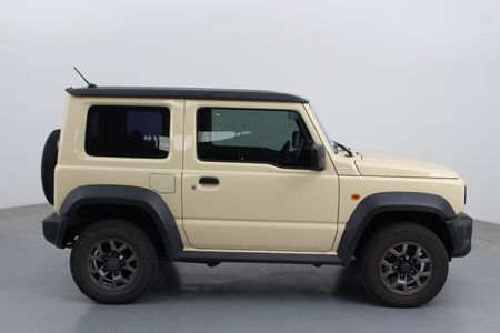 2022-Suzuki-Jimny-15-GL-Auto_9