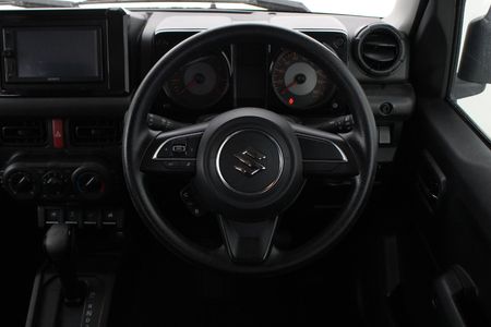 2022-Suzuki-Jimny-15-GL-Auto_5