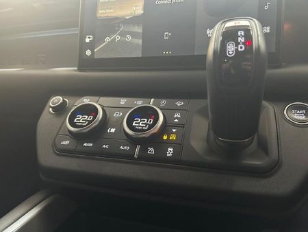 2025-Land-Rover-Defender-110-D350-X_16