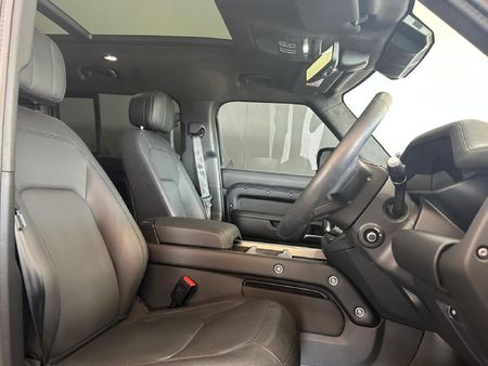 2025-Land-Rover-Defender-110-D350-X_28