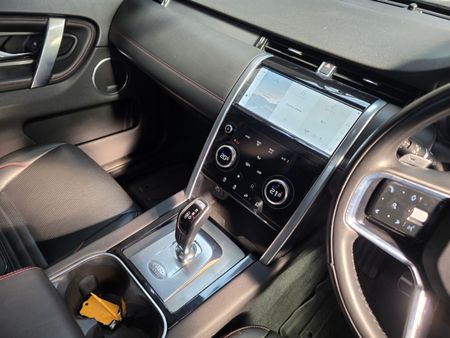 2023-Land-Rover-Discovery-Sport-20D-HSE-R-Dynamic-D200_16