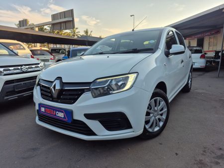 2019-Renault-Sandero-900T-Expression_0