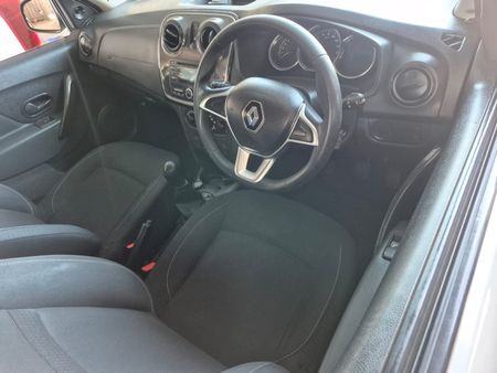 2019-Renault-Sandero-900T-Expression_2
