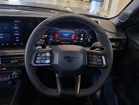 2026-Ford-Mustang-Dark-Horse-Fastback_9