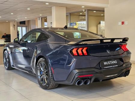 2026-Ford-Mustang-Dark-Horse-Fastback_2