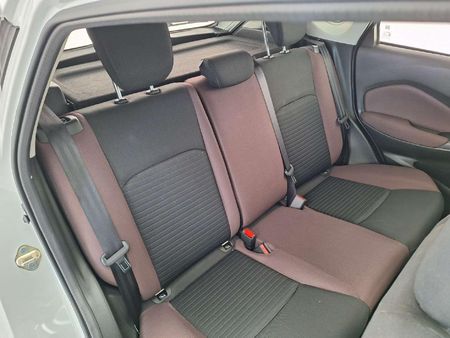 2025-Suzuki-Fronx-15-GL_7