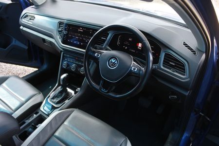 2021-Volkswagen-T-Roc-14-TSI-Design-Auto_11