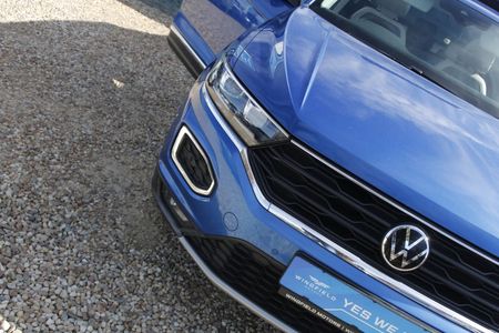 2021-Volkswagen-T-Roc-14-TSI-Design-Auto_6