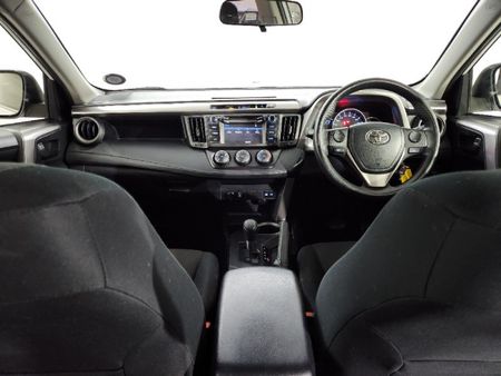 2016-Toyota-RAV4-20-GX-Auto_6