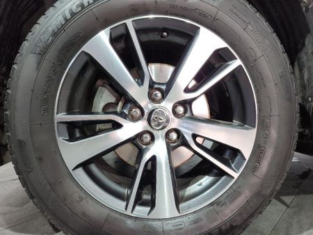 2016-Toyota-RAV4-20-GX-Auto_8