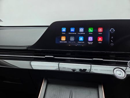 2026-Omoda-C5-15T-Luxury-X_15
