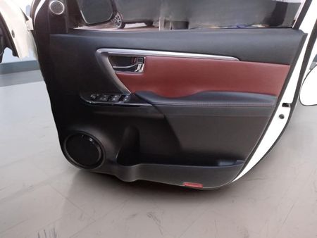 2023-Toyota-Fortuner-28-GD-6-RB-Auto_14