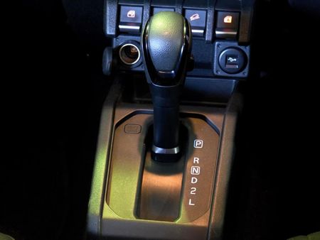 2024-Suzuki-Jimny-15-GLX-AllGrip-5-Door-Auto_14