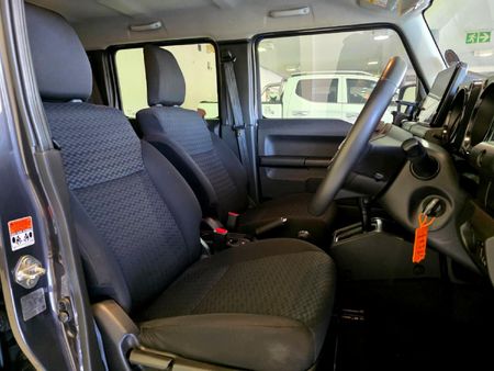 2024-Suzuki-Jimny-15-GLX-AllGrip-5-Door-Auto_4