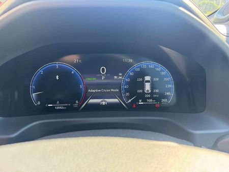 2025-Toyota-Land-Cruiser-300-V6-33D-GR-S_18