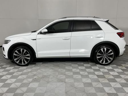 2021-Volkswagen-T-Roc-20-TSI-4Motion-R-Line-Auto_21