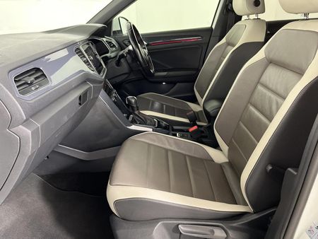 2021-Volkswagen-T-Roc-20-TSI-4Motion-R-Line-Auto_8