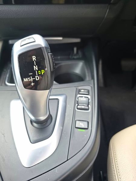 2016-BMW-1-Series-118i-5-dr-Urban-Line-Auto_13