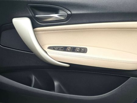 2016-BMW-1-Series-118i-5-dr-Urban-Line-Auto_16