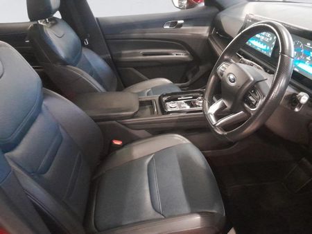 2025-Ford-Territory-18T-Titanium_12
