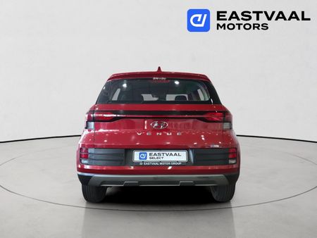 2024-Hyundai-Venue-12-Motion_5