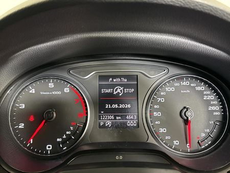 2013-Audi-A3-3-dr-18-TFSI-SE-Auto_1