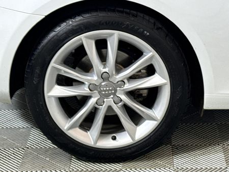 2013-Audi-A3-3-dr-18-TFSI-SE-Auto_4