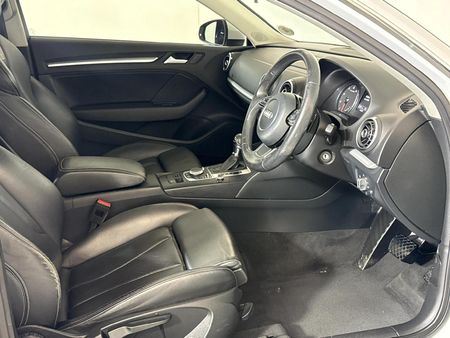2013-Audi-A3-3-dr-18-TFSI-SE-Auto_7