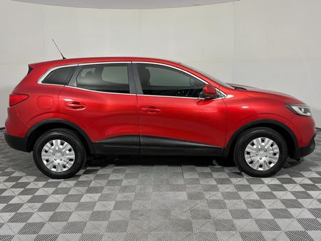 2017-Renault-Kadjar-12T-Blaze_16