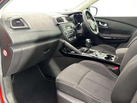 2017-Renault-Kadjar-12T-Blaze_8