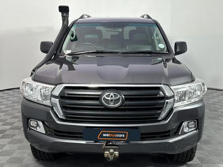 2018-Toyota-Land-Cruiser-200-45-D-V8-GX-Auto_12