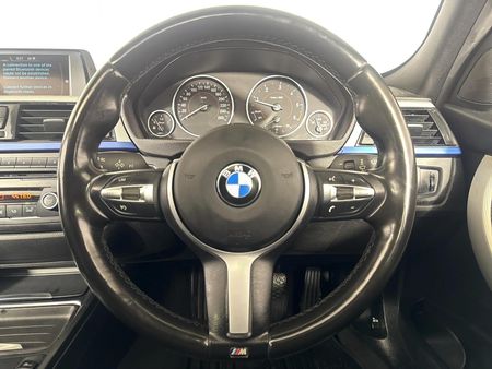 2015-BMW-3-Series-320d-M-Sport-Auto_11