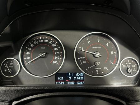 2015-BMW-3-Series-320d-M-Sport-Auto_2