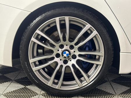 2015-BMW-3-Series-320d-M-Sport-Auto_7