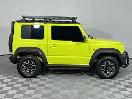 2023-Suzuki-Jimny-15-GLX-Auto_12