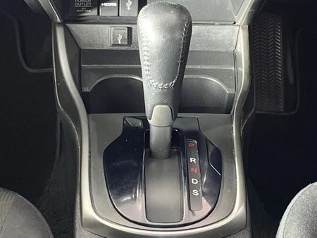 2015-Honda-Ballade-15-Elegance-Auto_10