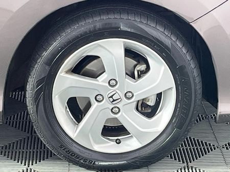 2015-Honda-Ballade-15-Elegance-Auto_5