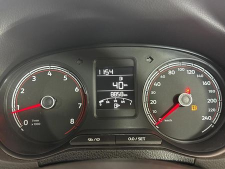 2025-Volkswagen-Polo-Vivo-14_2