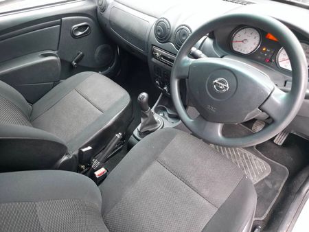 2021-Nissan-NP200-16-AC-Safety-Pack_7