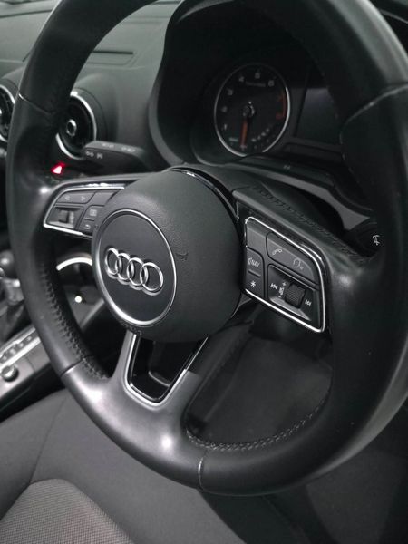2019-Audi-A3-Sedan-10-TFSI-Auto-30-TFSI_10
