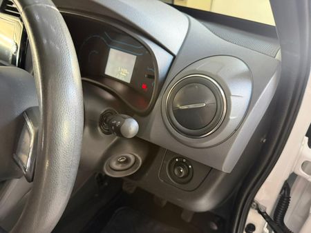 2021-Renault-Kwid-10-Dynamique_15