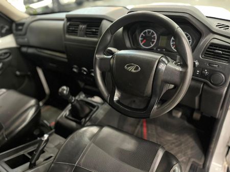 2022-Mahindra-Pik-Up-22-mHawk-S4-Single-Cab_9