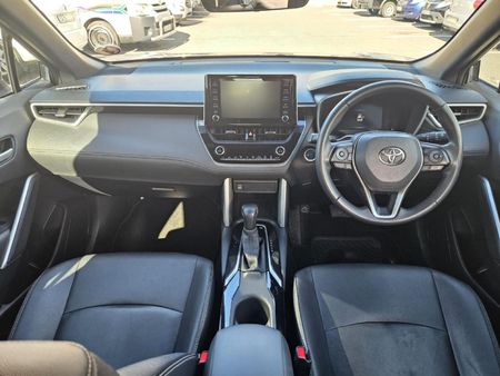 2024-Toyota-Corolla-Cross-18-XR-Hybrid_9