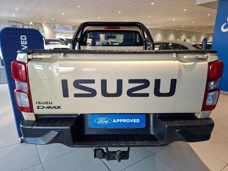 2023-Isuzu-D-Max-19-DDI-HR-L-4x4-Single-Cab_9