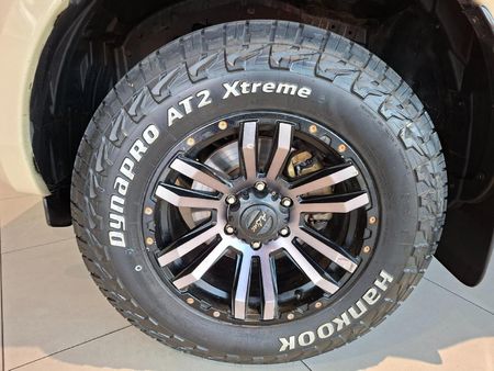 2023-Isuzu-D-Max-19-DDI-HR-L-4x4-Single-Cab_15